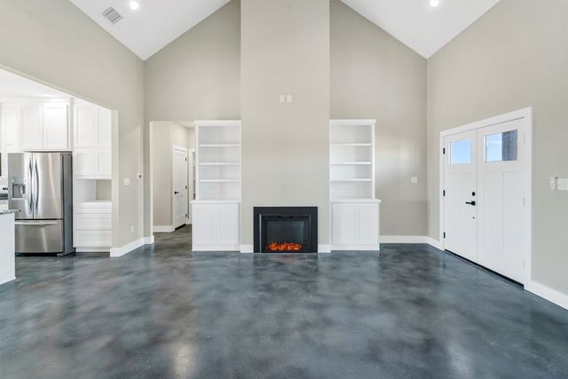 315 State Avenue, Stephenville, TX 76401