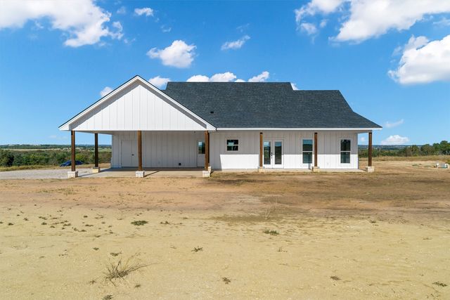 315 State Avenue, Stephenville, TX 76401