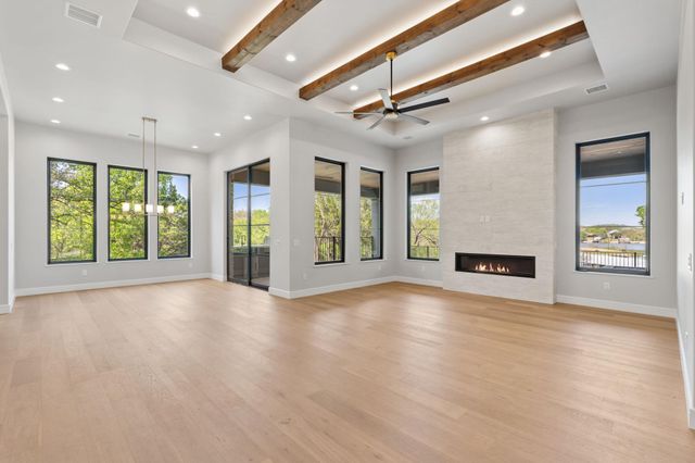 705 The Trails PKWY, Horseshoe Bay, TX 78657