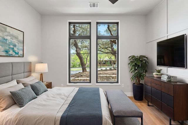 705 The Trails PKWY, Horseshoe Bay, TX 78657