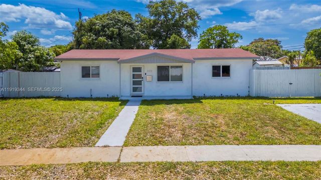 330 N 70th Ave, Hollywood, FL 33024