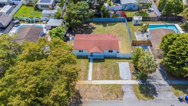 330 N 70th Ave, Hollywood, FL 33024
