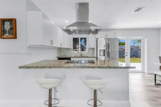 330 N 70th Ave, Hollywood, FL 33024