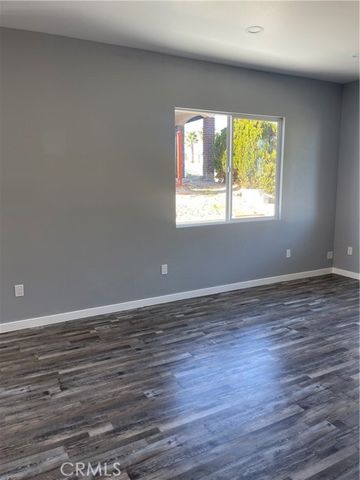 17745 Vista Point, Victorville, CA 92395