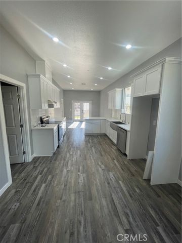 17745 Vista Point, Victorville, CA 92395