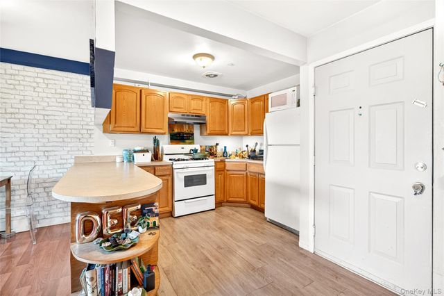 1325 Purdy Street, Bronx, NY 10462