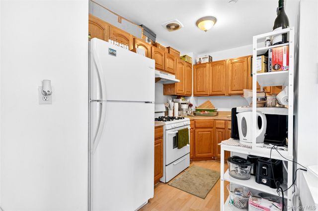 1325 Purdy Street, Bronx, NY 10462