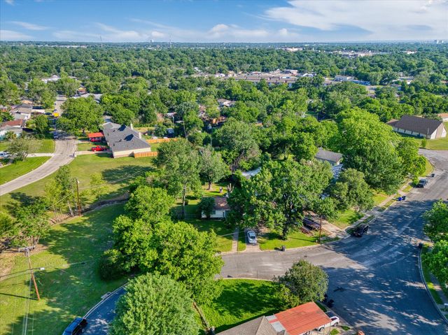 3825 Belmont Drive, Waco, TX 76711