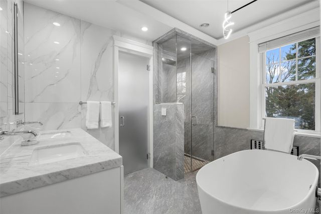 69 Irving Place, New Rochelle, NY 10801