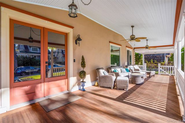 69 Irving Place, New Rochelle, NY 10801