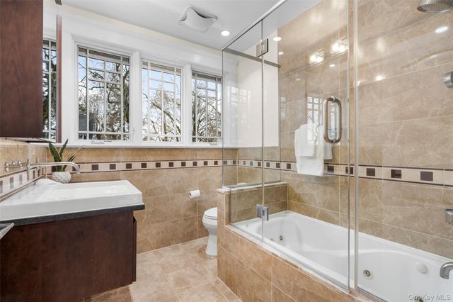 69 Irving Place, New Rochelle, NY 10801