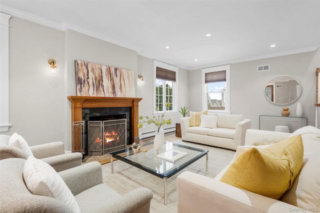 69 Irving Place, New Rochelle, NY 10801