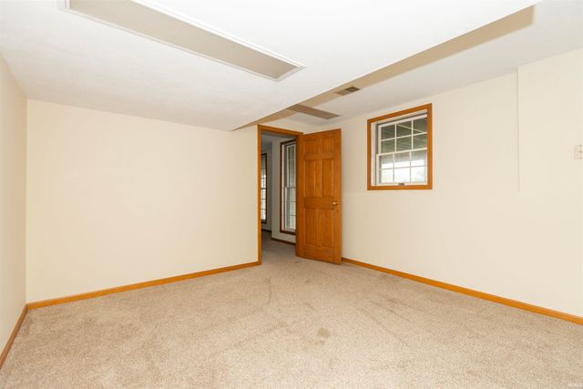 15246 Longford Drive, Granger, IN 46530