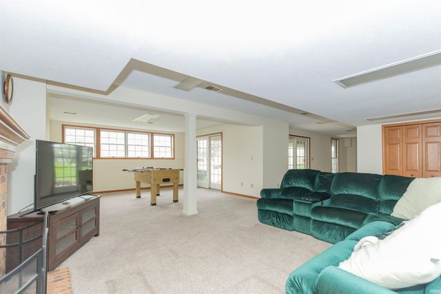 15246 Longford Drive, Granger, IN 46530