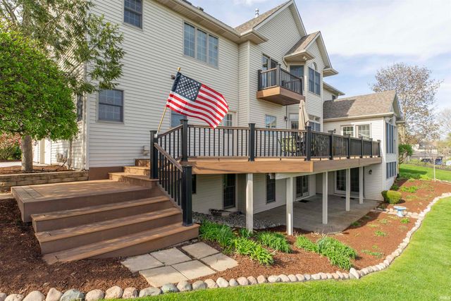 15246 Longford Drive, Granger, IN 46530