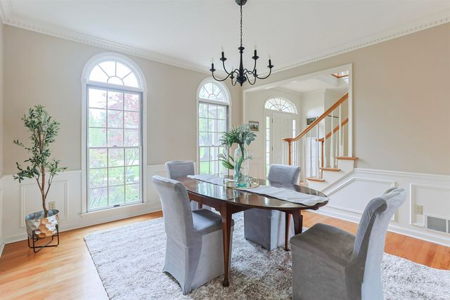 15246 Longford Drive, Granger, IN 46530