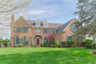 15246 Longford Drive, Granger, IN 46530