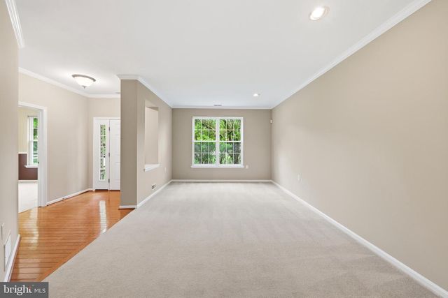 5 HIBISCUS DR, Marlton, NJ 08053