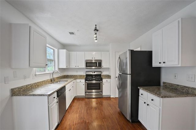 1442 GLENOVER Circle, Marietta, GA 30062