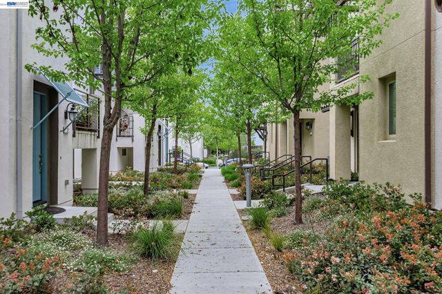 223 William Manly 1, San Jose, CA 95136