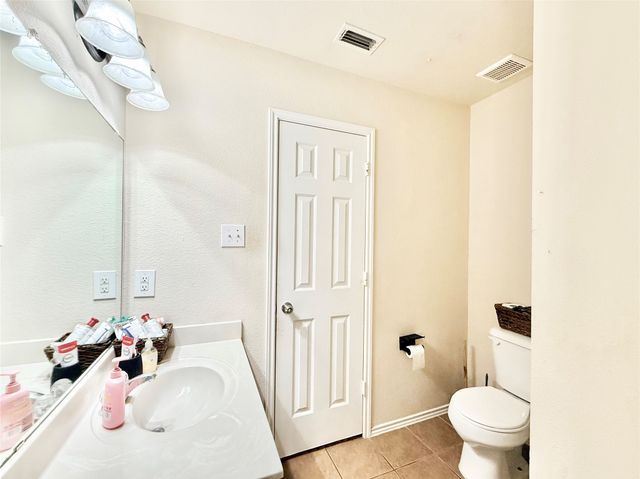 4533 Martingale View Lane, Fort Worth, TX 76244