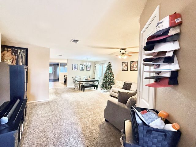 4533 Martingale View Lane, Fort Worth, TX 76244