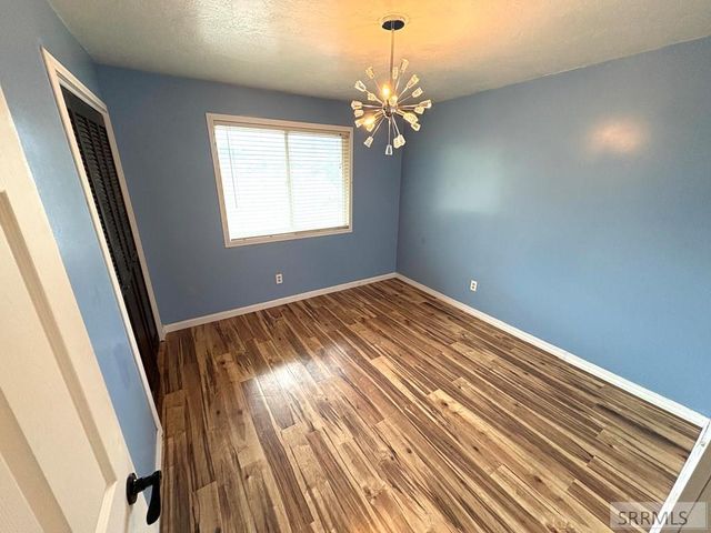 176 Valley Court, Challis, ID 83226