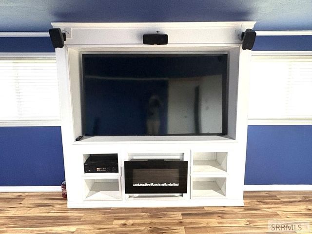 176 Valley Court, Challis, ID 83226