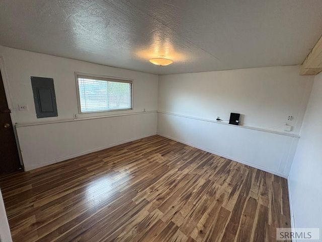 176 Valley Court, Challis, ID 83226