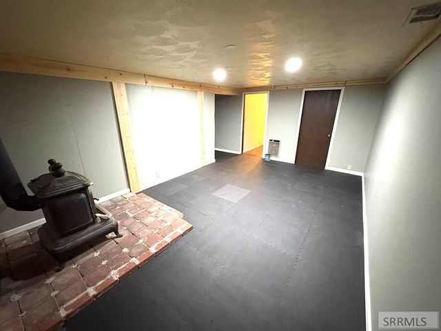 176 Valley Court, Challis, ID 83226