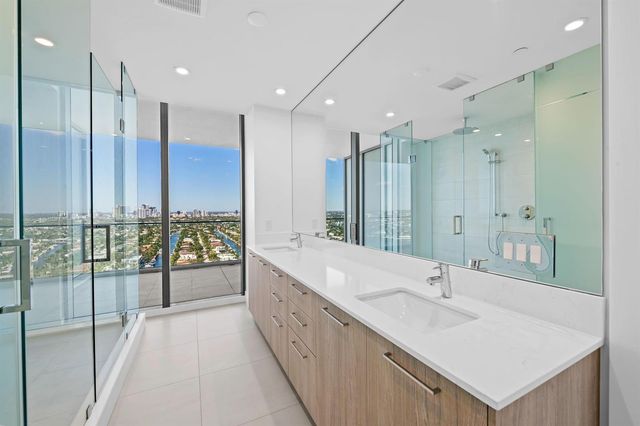 153 N Seabreeze Boulevard 2404-s, Fort Lauderdale, FL 33304