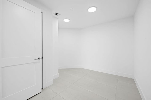 153 N Seabreeze Boulevard 2404-s, Fort Lauderdale, FL 33304