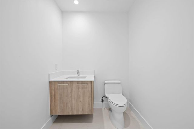 153 N Seabreeze Boulevard 2404-s, Fort Lauderdale, FL 33304