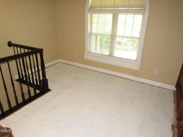 110 Kingfisher Way, Louisburg, NC 27549