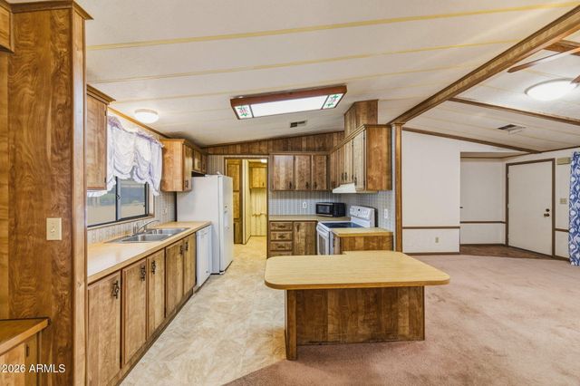 2100 N TREKELL Road 229, Casa Grande, AZ 85122