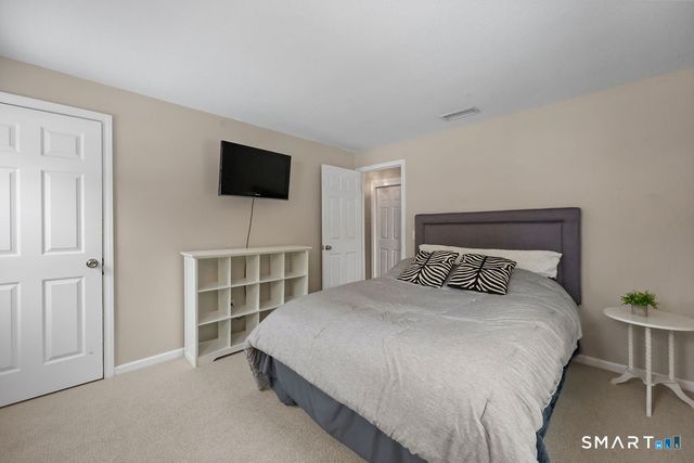 37 Belle Woods Drive, Glastonbury, CT 06033