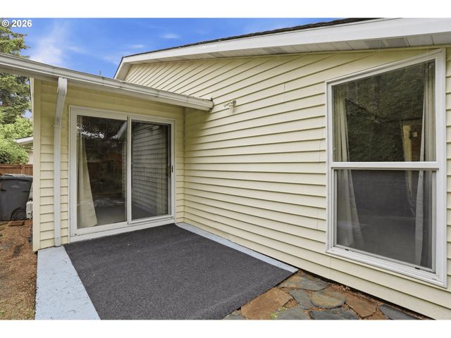 10440 Sw CENTURY OAK Dr, Portland, OR 97224