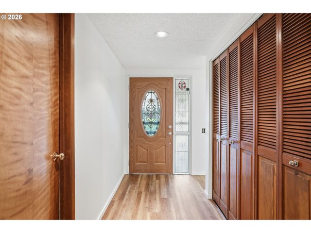 10440 Sw CENTURY OAK Dr, Portland, OR 97224