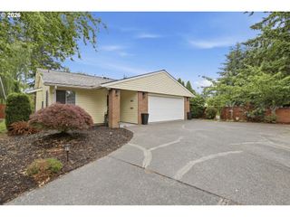10440 Sw CENTURY OAK Dr, Portland, OR 97224