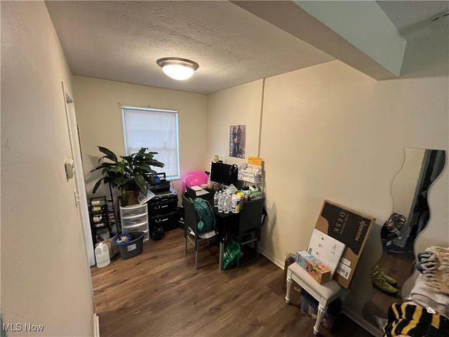 22751 Fox Avenue, Euclid, OH 44123