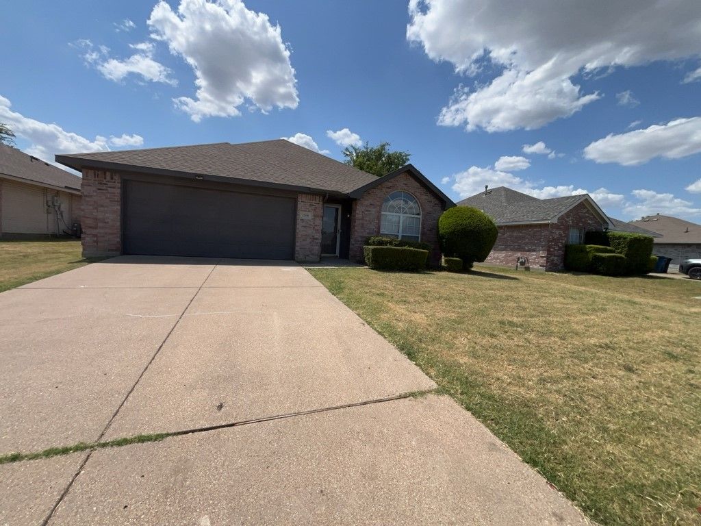 1509 Killdee Court, Desoto, TX 75115
