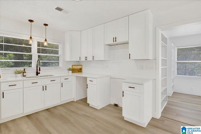9812 GREENLEE ROAD, Birmingham, AL 35215