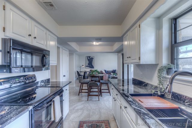 4707 E 93rd Court 26D, Tulsa, OK 74137