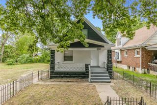 2630 Askew Avenue, Kansas City, MO 64127