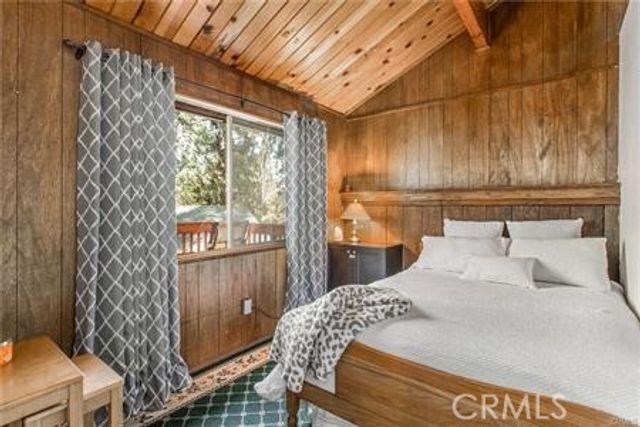 42962 Dogwood Drive, Big Bear Lake, CA 92315