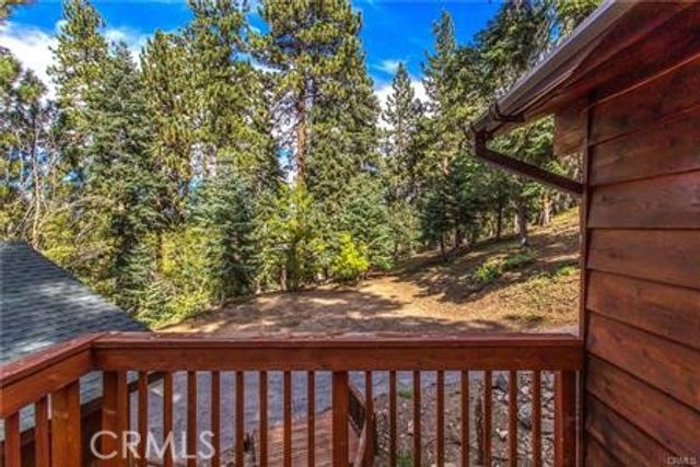 42962 Dogwood Drive, Big Bear Lake, CA 92315
