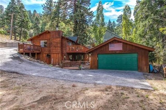 42962 Dogwood Drive, Big Bear Lake, CA 92315