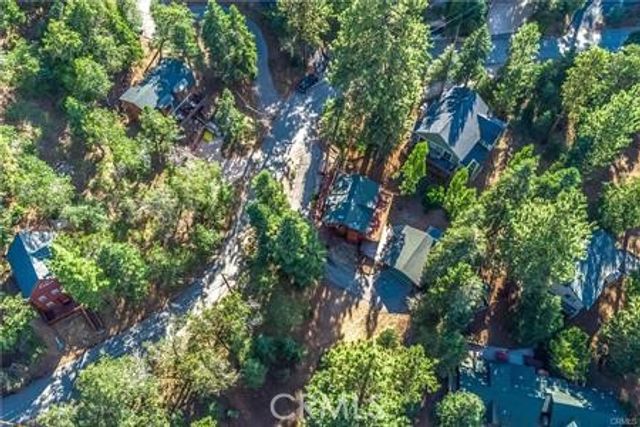 42962 Dogwood Drive, Big Bear Lake, CA 92315