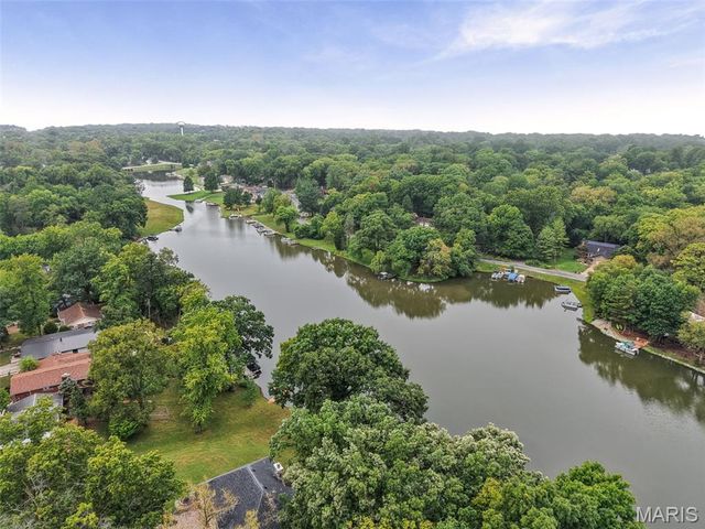 116 Lotus Drive, Edwardsville, IL 62025