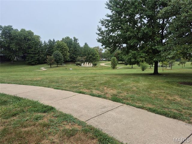 116 Lotus Drive, Edwardsville, IL 62025